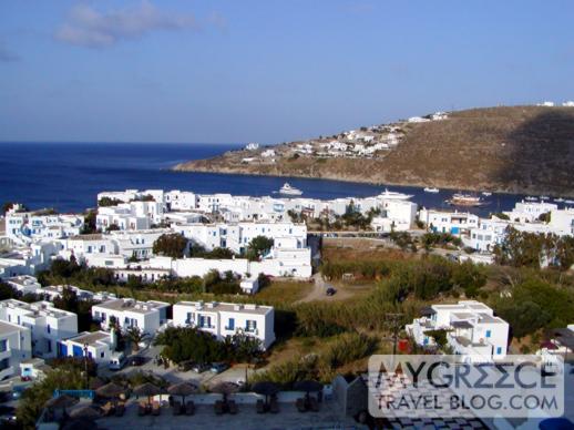 Platis Gialos and Psarou Bay 