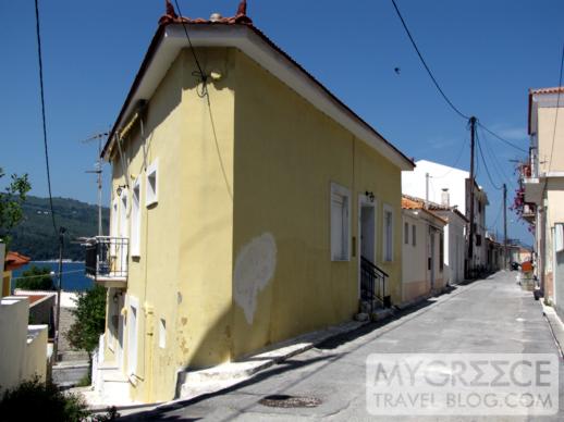 a street in Vathi 