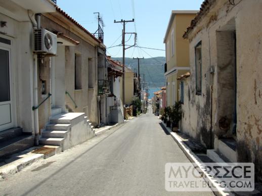 a street in Vathi 