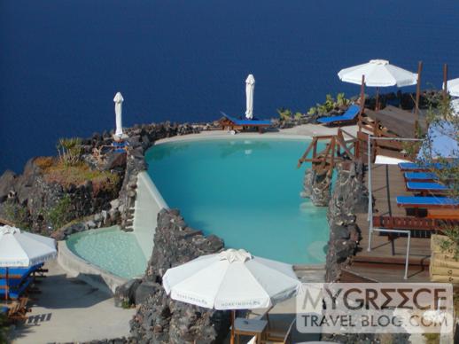 Honeymoon Petra Villas swimming pool 