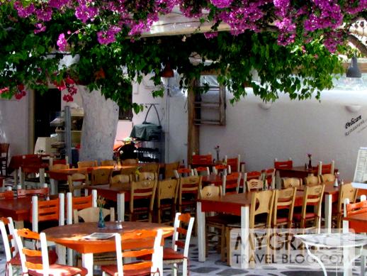 Pelican restaurant at Goumenio Square Mykonos 