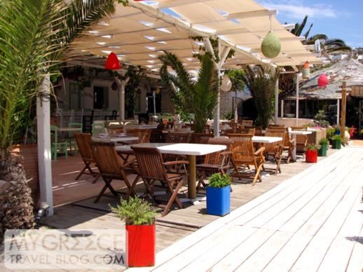 Ithaki restaurant at Ornos beach on Mykonos