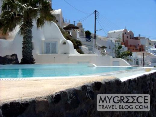 private swimming pool in Firostefani on Santorini