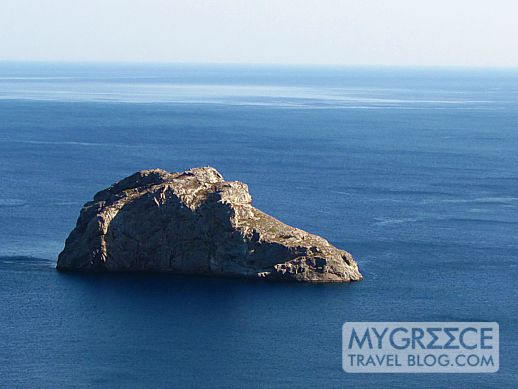 Mikro Viokastro island near Amorgos