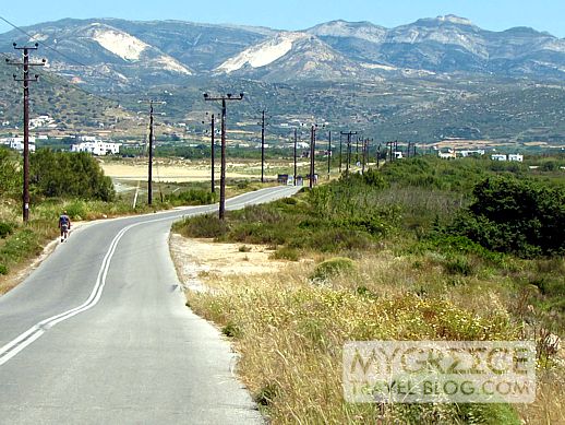 The road from Stelida to Naxos Town on Naxos