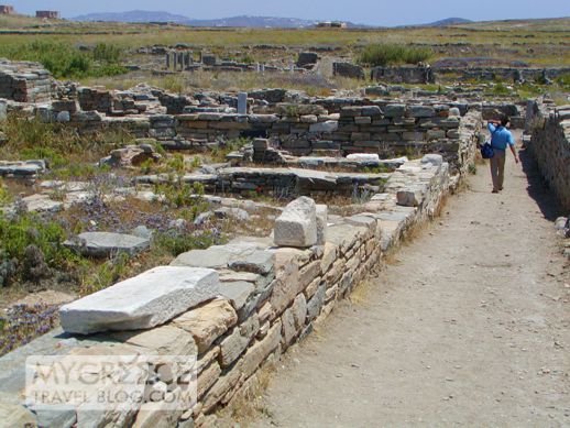 ruins on Delos island
