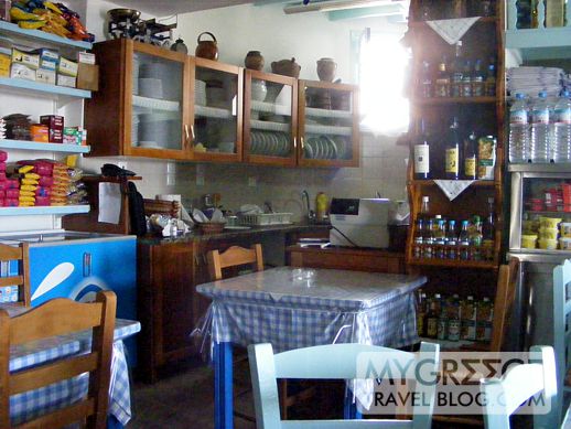 Irene's grocery store & cafe on Folegandros
