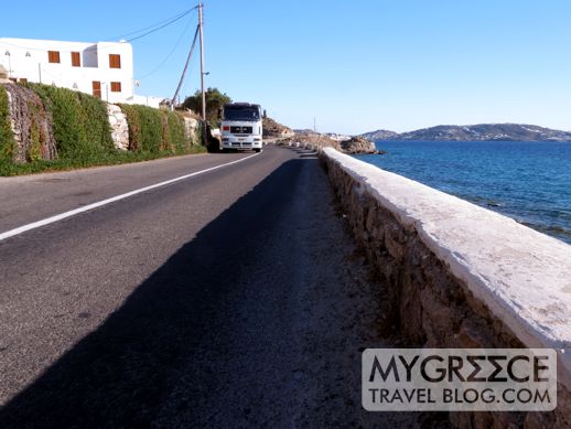 road from Tourlos to Mykonos Town