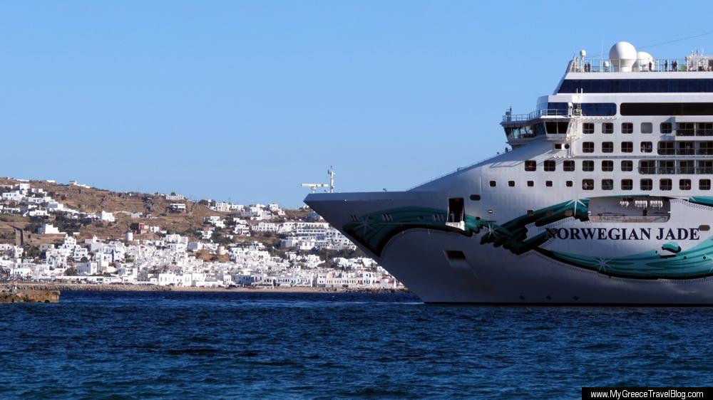 Norwegian Jade cruise ship