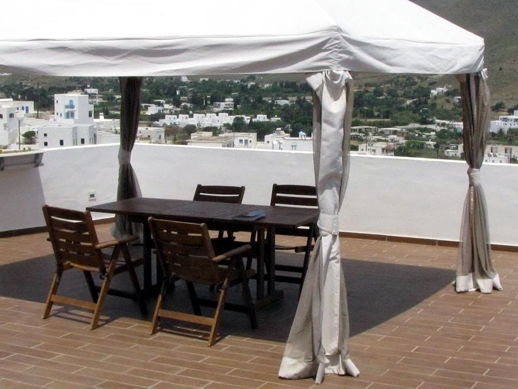 Pearl suite terrace at Fildisi Boutique Hotel
