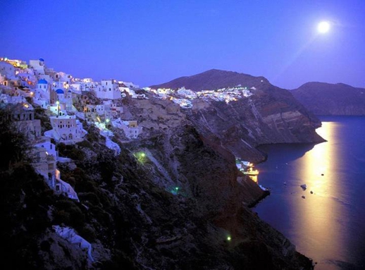 Santorini full moon