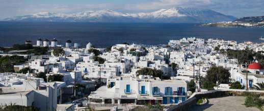 Achim Eckhardt photo of Tinos viewed from a hillside at Mykonos Town