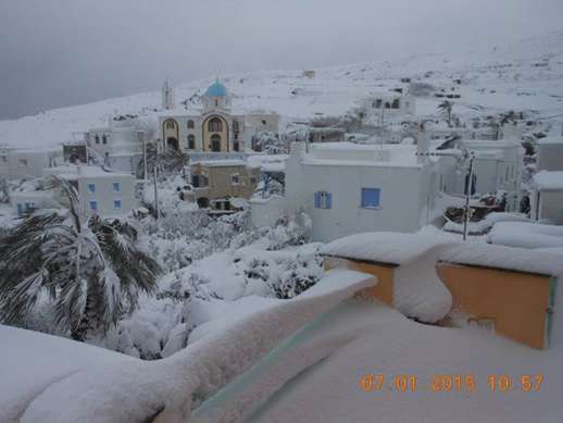 snow on Tinos