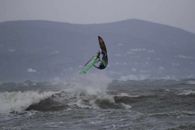 Manolis Orfanos windsurfing
