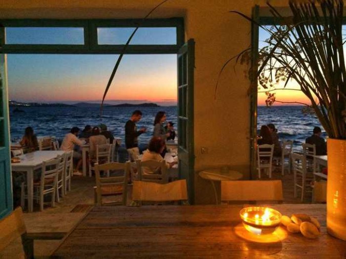 Caprice Mykonos bar and restaurant at Little Venice photo from Facebook