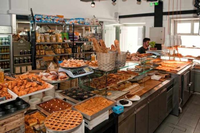 Il forno di Gerasimou Mykonos interior photo from the bakery's website
