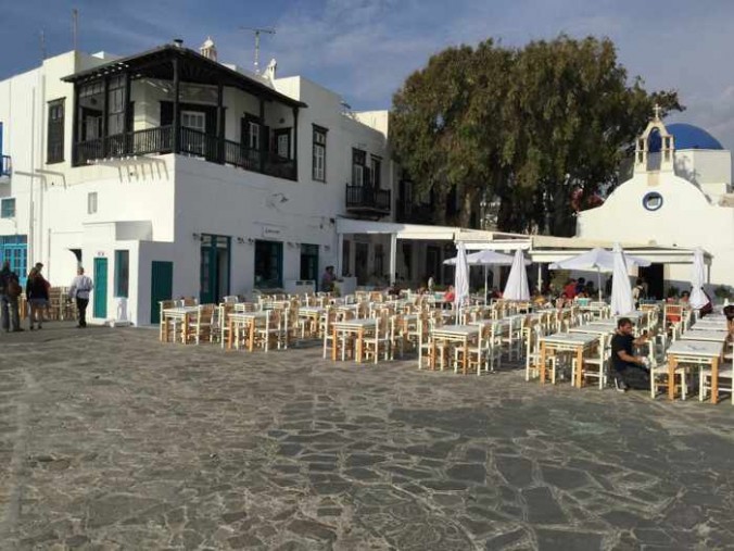 Nice n Easy Mykonos restaurant at Little Venice photo shared on Facebook by 諶鎮昌