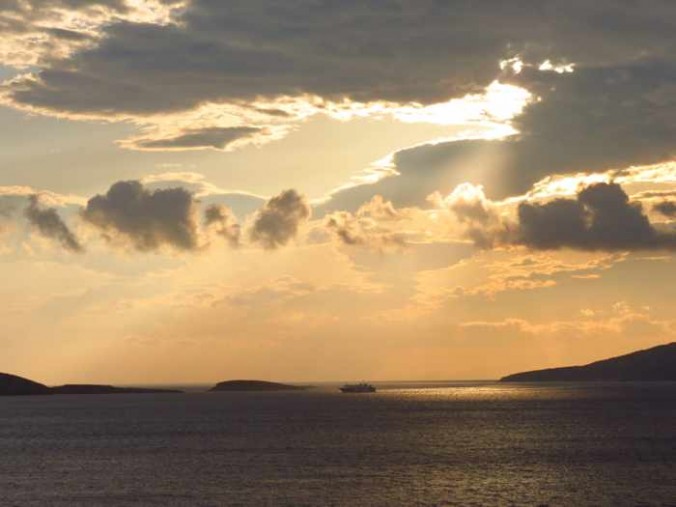 Aqua Spirit feerry sailing past Andros