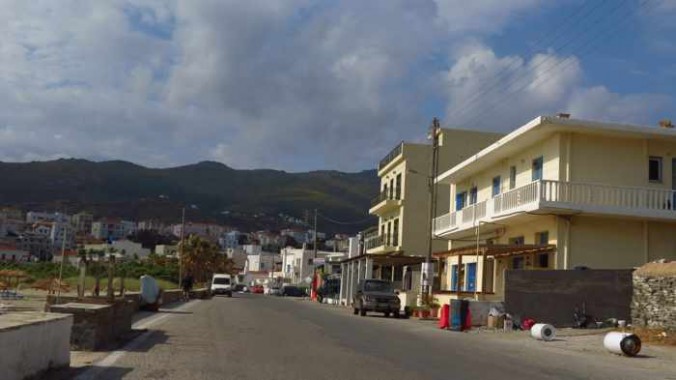 road from Nimborio beach to Andros Town