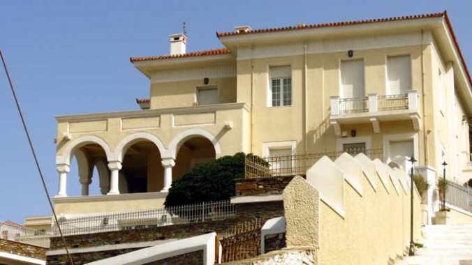 a mansion in Andros Town