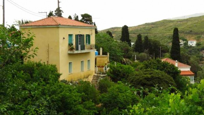 a house at Stenies on Andros
