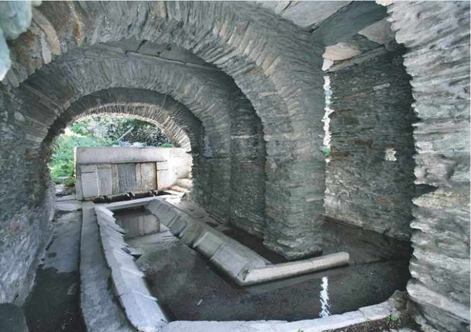 water fountain at Aidonia Andros