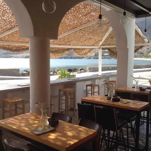 Centro Cafe Bar in Korfi Andros