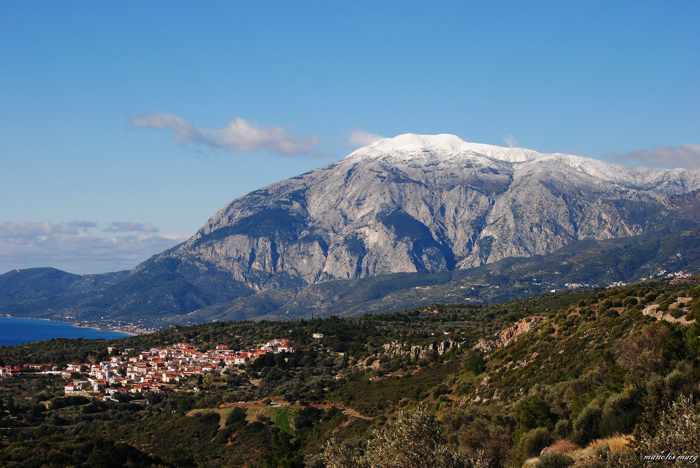 A Samos mountain photo by Manolis Marg