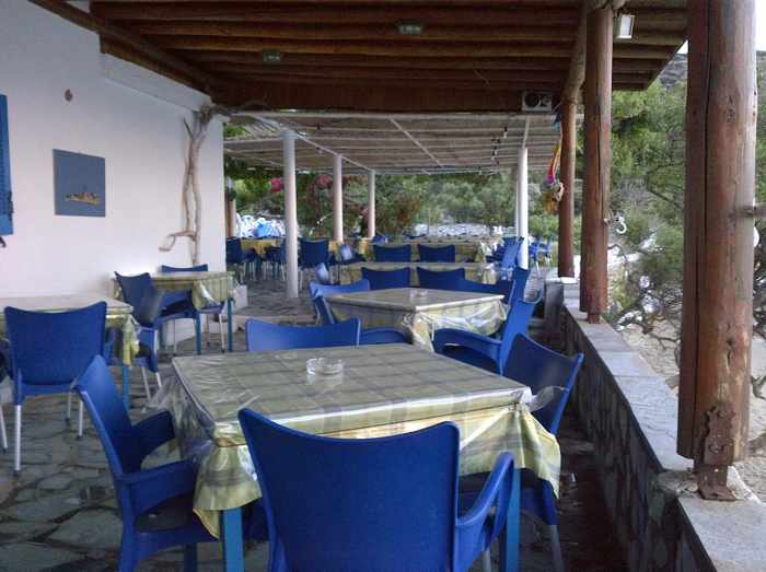 Mastrozannes Restaurant veranda