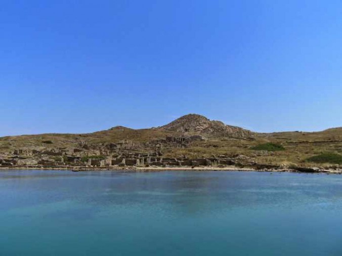 Delos island photo by Delos Tours