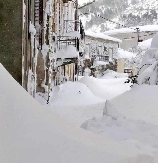 Constantinos Mg photo of snow in Kymi village on Evia