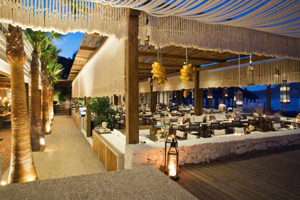 Panormos Mykonos restaurant and beach bar