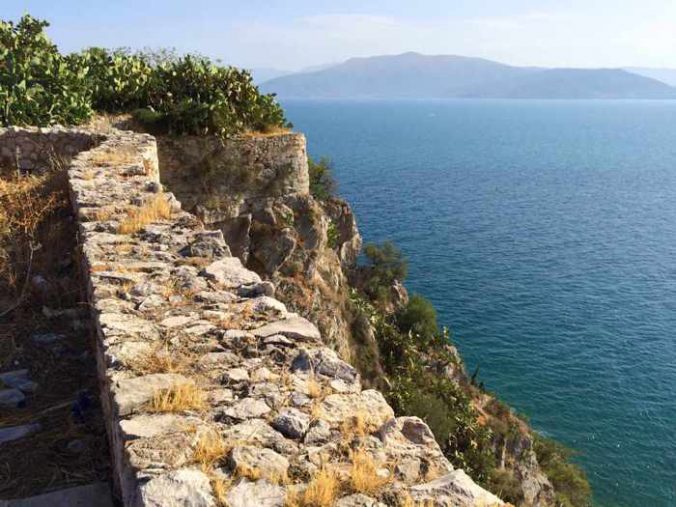 Acronauplia fortification wall