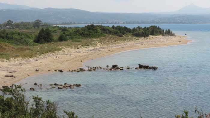 Divari beach 