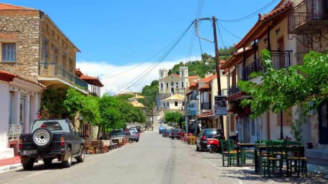 Kyparissia Old Town