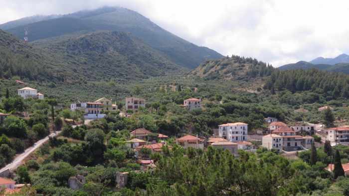 Kyparissia Castle view