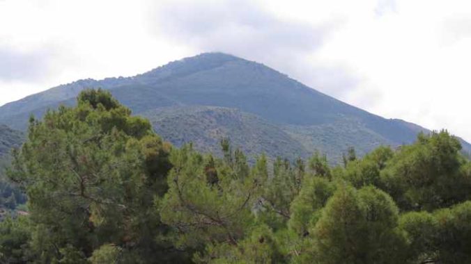 mountains at Kyparissia