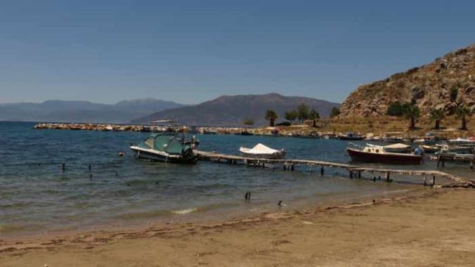 Greece, Peloponnese, Nafplio, Karathona, Karathona Bay, Karathona Beach, harbour, boats,