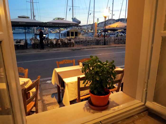 Greece, Greek Islands, Cyclades, Siros, Syros, Syros island, restaurant, Peri Tinos restaurant, harbour, street, 