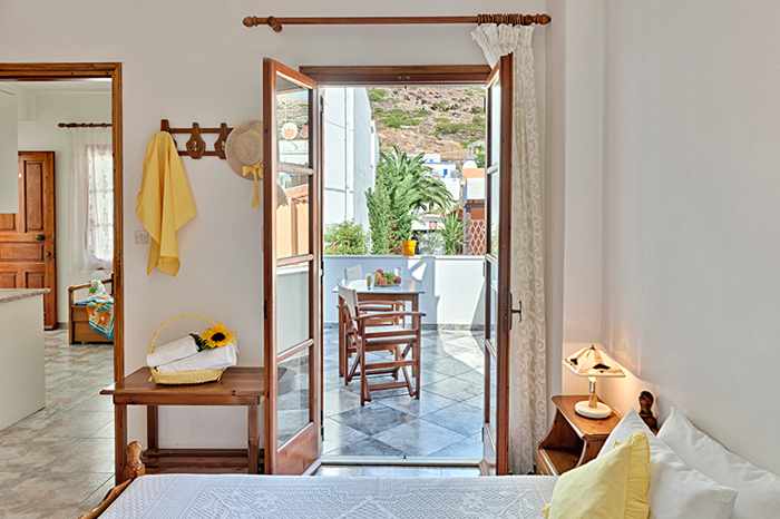 Greece, Greek islands, Cyclades, Siros, Syros, Syros island, Kini Bay, Kini, Kini Bay on Syros, accommodations, Delivertis Rooms, Delivertis Rooms Syros, Delivertis Rooms Kini Bay Syros,, hotel room, 