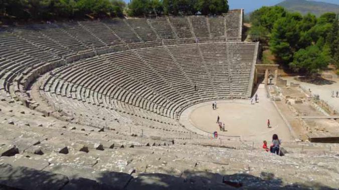 Greece, mainland Greece, Peloponnese, Epidaurus, Great Theatre of Epidaurus, amphitheatre, historic site, World Heritage Site, ancient Greece, Epidaurus theatre