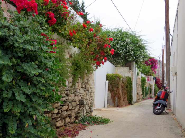 Greece, Greek Islands, Cyclades, Siros, Syros, Syros island, Kini, Kini Bay, Kini Bay Syros, village, street, lane, alley, houses, buildings