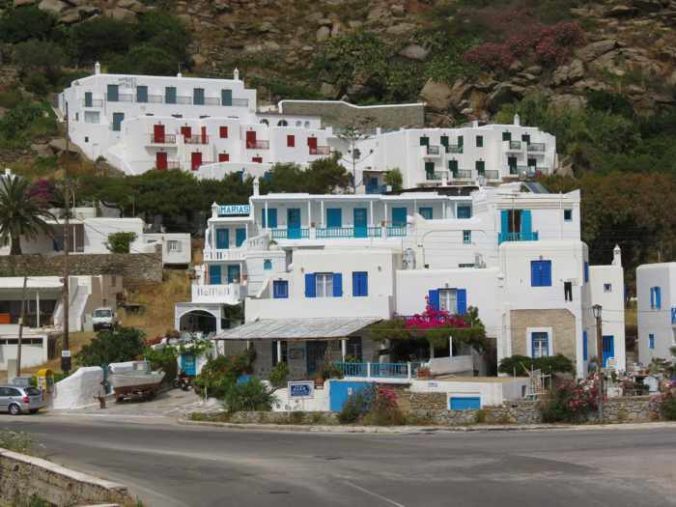 Greece, Greek islands, Cyclades, Mikonos, Mykonos, Tourlos, buildings, hotels, apartments, accommodations