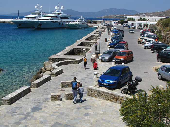 Greece, Greek islands, Cyclades, Mikonos, Mykonos, Mykonos Town, port, Mykonos Old Port, Mykonos Town port, waterfront, harbourfront, seafront, yachts,