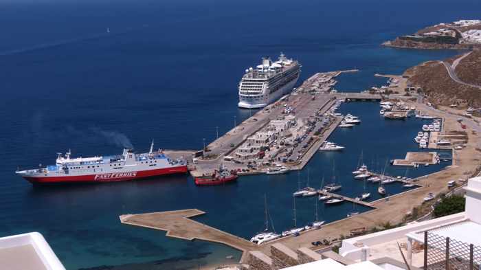 Greece, Greek island, Cyclades, Mikonos, Mykonos, ferry port, Mykonos port, Mykonos New Port, Mykonos new ferry port, ferry port, Tourlos, Tourlos ferry port, ferry travel, 