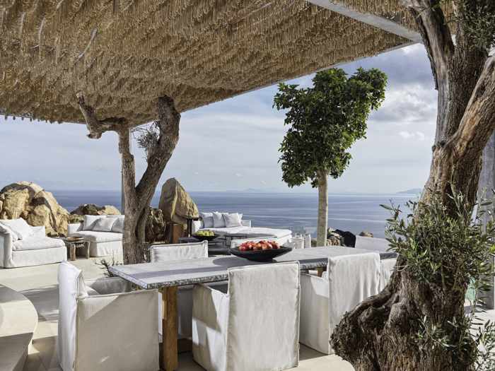 Panoptis Escape Mykonos 2 bedroom villa dining area 
