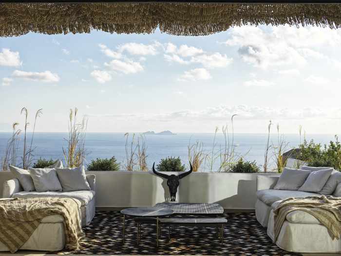 Seaview patio at Panoptis Escape villas on Mykonos