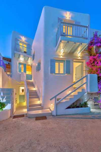 Mykonian Mews Luxury Suites on Mykonos