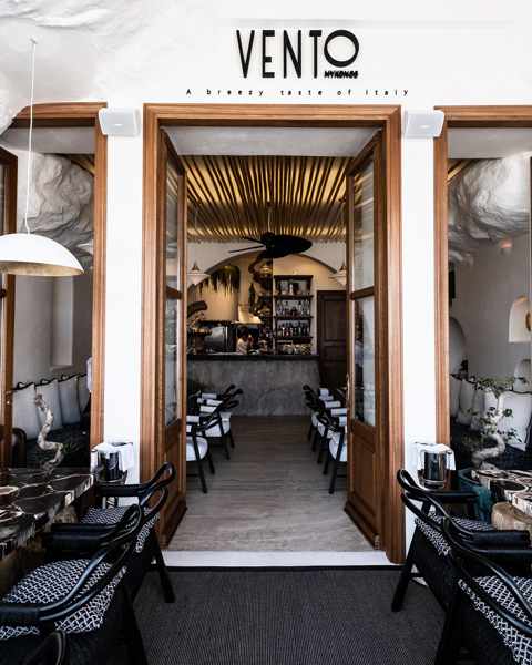 Vento Italian restaurant on ykonos