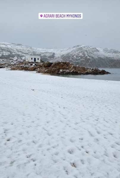 snow on Agrari beach on Mykonos